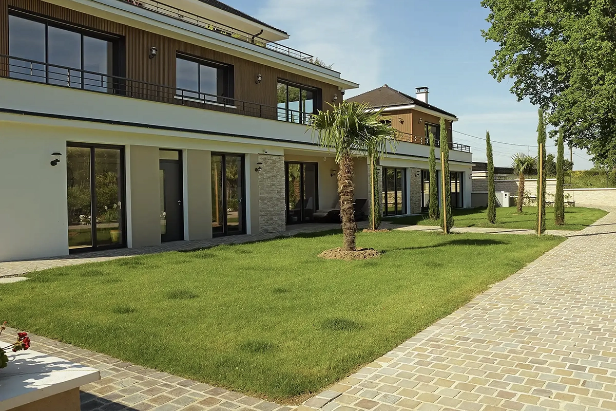 pelouse entretien jardin